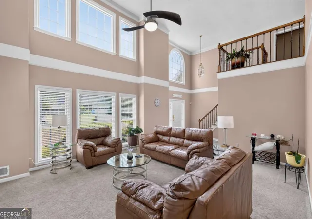 Photo 3 of Single family home for sale at 3607 Tree View Dr, Snellville, GA 30078 | MLS# 10817581 | Listing updated on 2026-09-19