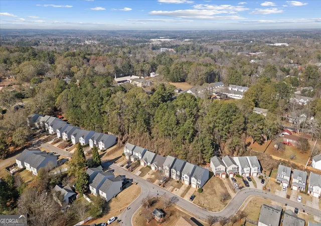 Photo 2 of Sale Pending at 138 Alton Cir, Villa Rica, GA 30180 | MLS# 10791597 | Listing updated on 2026-09-12