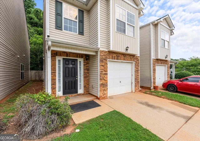 Photo 3 of Sale Pending at 138 Alton Cir, Villa Rica, GA 30180 | MLS# 10791597 | Listing updated on 2026-10-08