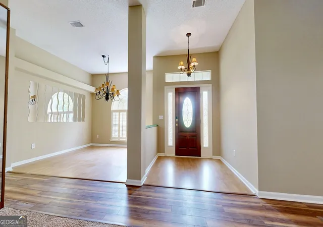 Photo 3 of Single family home for sale at 3473 Robin Rdg, Waycross, GA 31503 | MLS# 10826596 | Listing updated on 2026-09-21