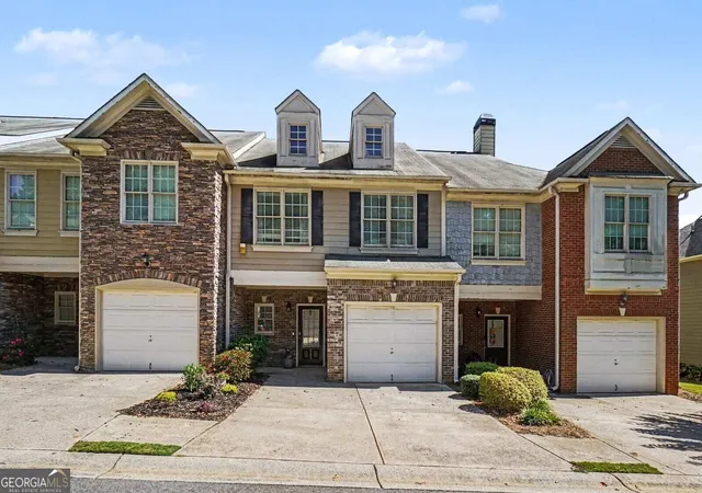 Photo 1 of Sale Pending at 111 Red Barn Ln, Acworth, GA 30102 | MLS# 10869660 | Listing updated on 2026-10-30