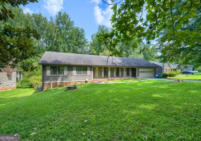 Photo 1 of Single family home for sale at 4634 S Hope Springs Rd, Stone Mountain, GA 30083 | MLS# 10823408 | Listing updated on 2026-10-28