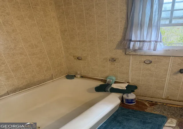 Photo 2 of Single family home for sale at 568 Church St Nw, Atlanta, GA 30318 | MLS# 10763960 | Listing updated on 2026-10-02