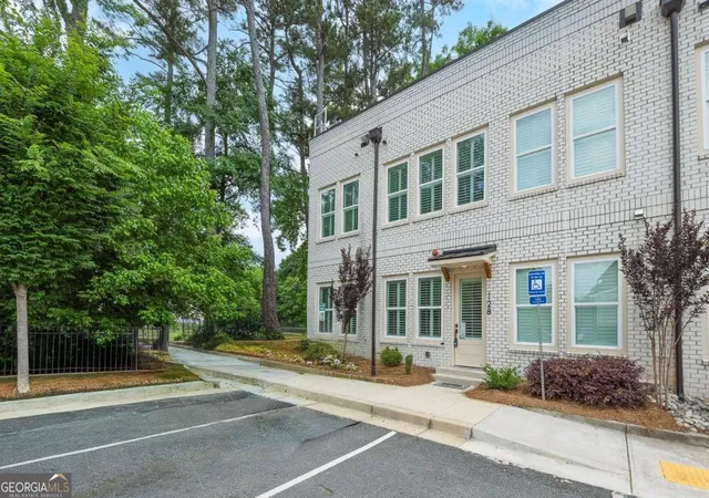 4th image of 9040 Main St #128, Woodstock, GA 30188 | MLS# 10763749