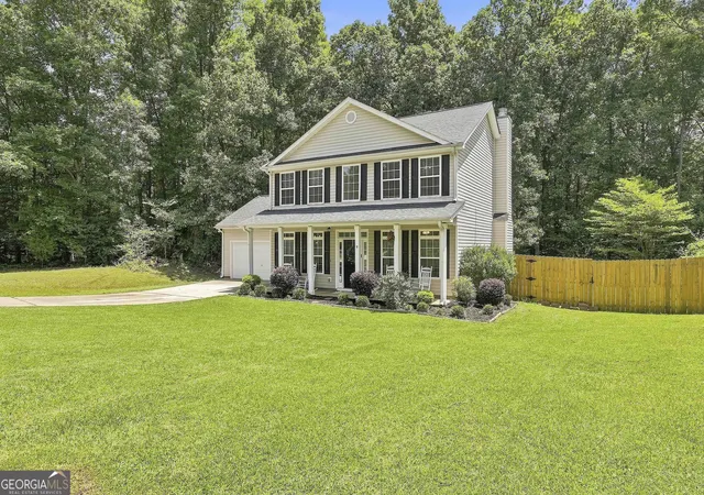 Photo 3 of Single family home for sale at 42 Bill Estes Rd, Senoia, GA 30276 | MLS# 10817325 | Listing updated on 2026-09-18