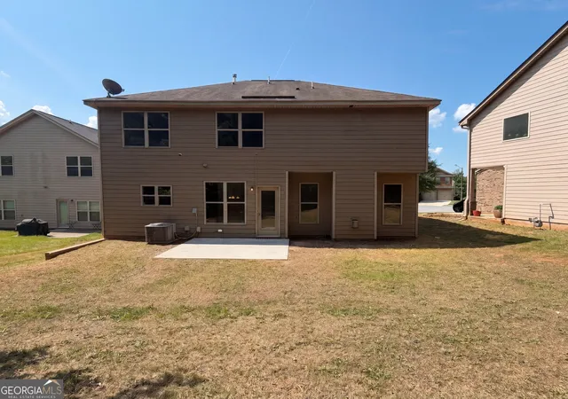 Photo 4 of Sale Pending at 2182 Apple Orchard Way, Austell, GA 30168 | MLS# 10772139 | Listing updated on 2026-08-11