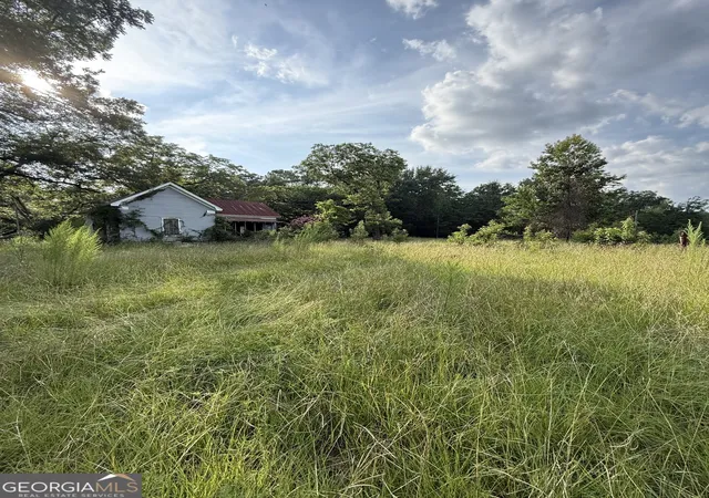 3rd image of 1007 Pleasant Grove Rd, Sandersville, GA 31082 | MLS# 10814026