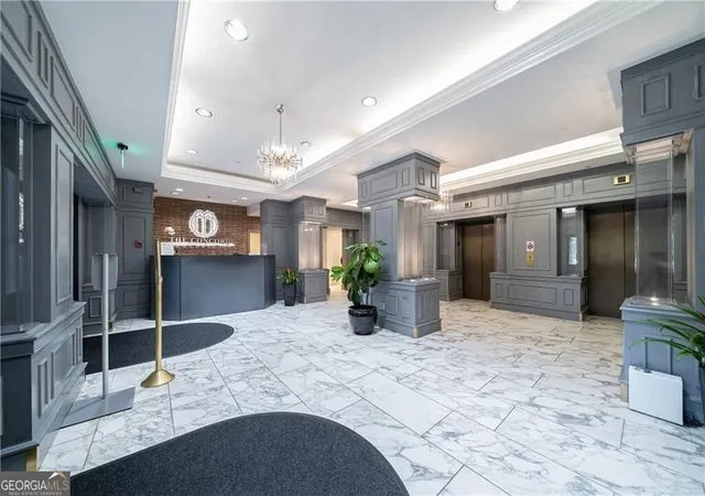 Listing Photo 2 - Condo for sale in building located at 2870 Pharr Ct S #1808, Atlanta, GA 30305 - Unit #1808
