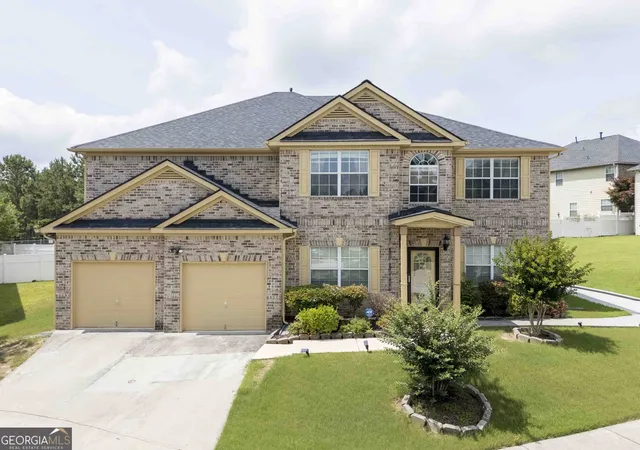 Photo 1 of Single family home for sale at 7219 Bedrock Cir, Lithonia, GA 30038 | MLS# 10796807 | Listing updated on 2026-08-16