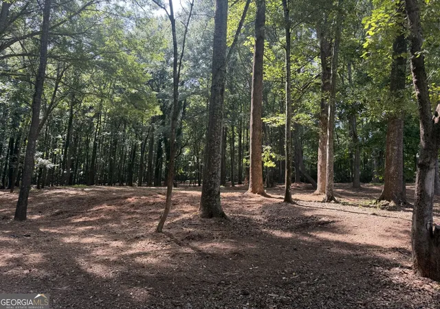 Photo 3 of Single family home for sale at 1310 Ivywood Dr, Athens, GA 30606 | MLS# 10721022 | Listing updated on 2026-08-22