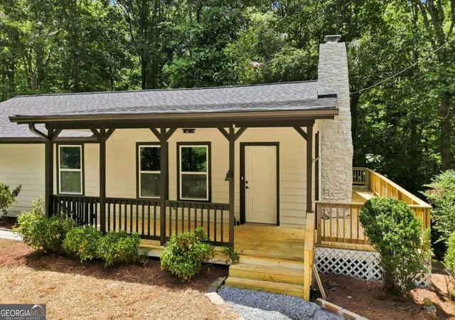Photo 3 of Single family home for sale at 283 Ash Cir, Waleska, GA 30183 | MLS# 10827157 | Listing updated on 2026-09-17
