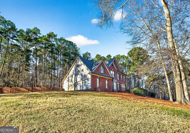 Photo 2 of Sale Pending at 105 Cadencia Ct, Fayetteville, GA 30215 | MLS# 10669732 | Listing updated on 2026-04-27