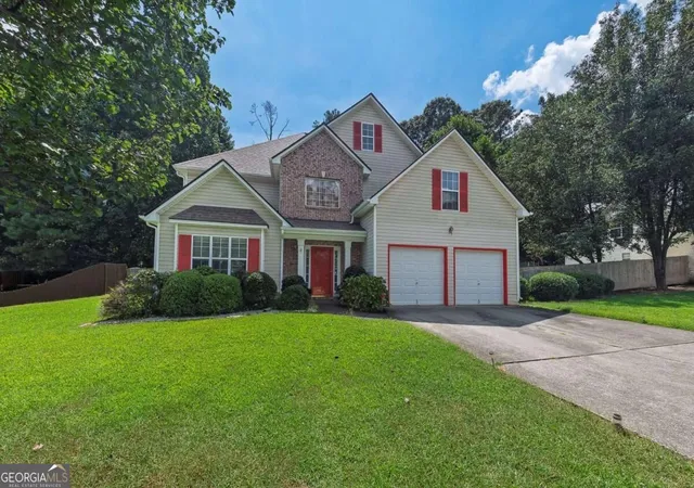 Photo 3 of Single family home for sale at 120 Silverleaf Ln, Dallas, GA 30157 | MLS# 10834758 | Listing updated on 2026-09-18
