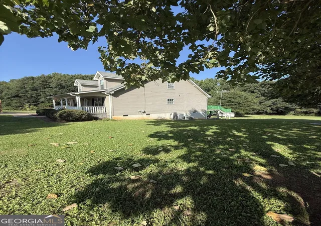 Photo 2 of Single family home for sale at 1986 Hewell Rd Nw, Dewy Rose, GA 30634 | MLS# 10828588 | Listing updated on 2026-09-02