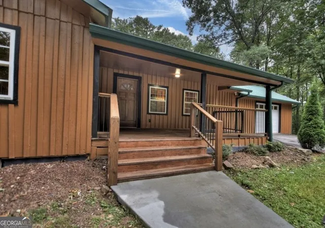 Photo 2 of Single family home for sale at 1843 Old Mobile Rd, Mccaysville, GA 30555 | MLS# 10835102 | Listing updated on 2026-08-31
