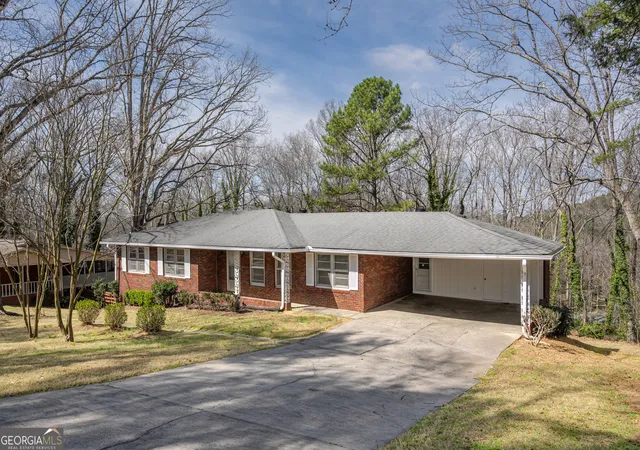 1st image of 33 Summit Dr, Lindale, GA 30147 | MLS# 10715602