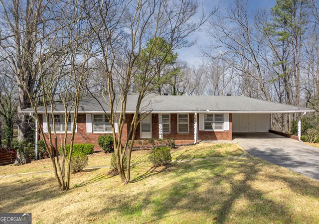 2nd image of 33 Summit Dr, Lindale, GA 30147 | MLS# 10715602