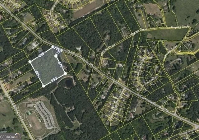Photo 3 of Sale Pending at 2918 Centerville Rosebud Rd, Snellville, GA 30039 | MLS# 10540562 | Listing updated on 2026-08-31