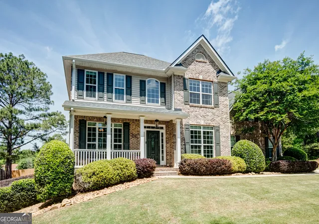 2nd image of 305 Mary Delores Ct, Senoia, GA 30276 | MLS# 10829590