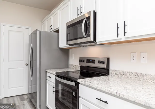 5th image of 512 Plant Rd, Conyers, GA 30013 | MLS# 10799182