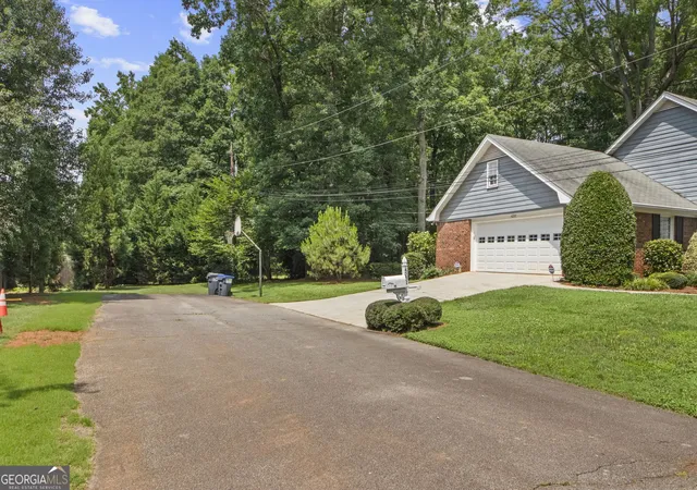 48th image of 4352 White Oak Dr, Sugar Hill, GA 30518 | MLS# 10784681