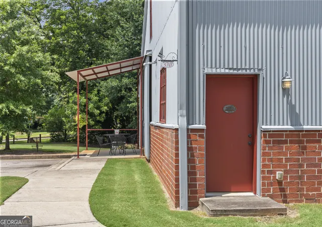 5th image of 370 Park St, Madison, GA 30650