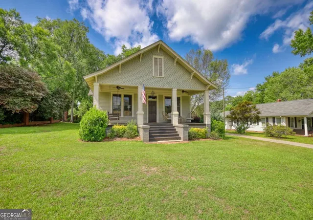 3rd image of 5143 Floyd St, Covington, GA 30014 | MLS# 10780558