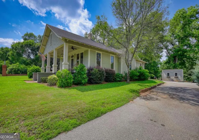 4th image of 5143 Floyd St, Covington, GA 30014 | MLS# 10780558