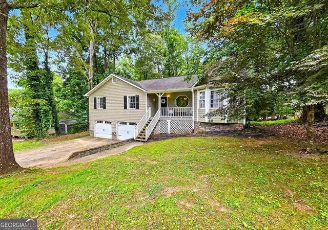 Homes for sale in Woodstock, GA | 916 Little River Ln, Woodstock, GA 30189 | MLS# 10794354