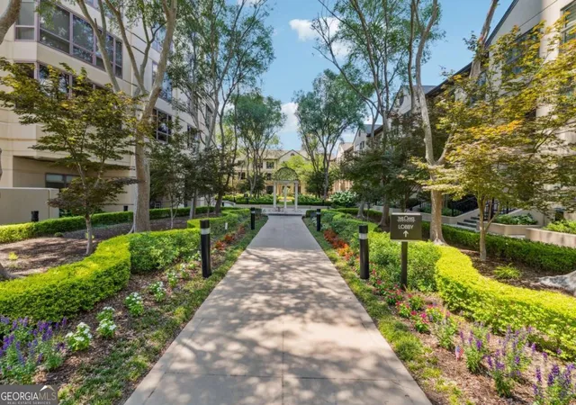 Homes for sale in Atlanta, GA | 3475 Oak Valley Rd Ne #1570, Atlanta, GA 30326 | MLS# 10568895