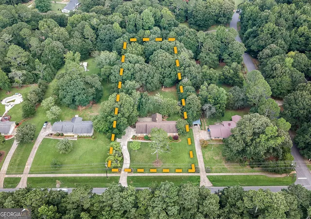 Photo 3 of Single family home for sale at 1035 Whit Davis Rd, Athens, GA 30605 | MLS# 10822694 | Listing updated on 2026-09-21