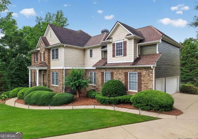Photo 2 of Single family home for sale at 5825 Aspen Forest Ct, Cumming, GA 30040 | MLS# 10801958 | Listing updated on 2026-09-11