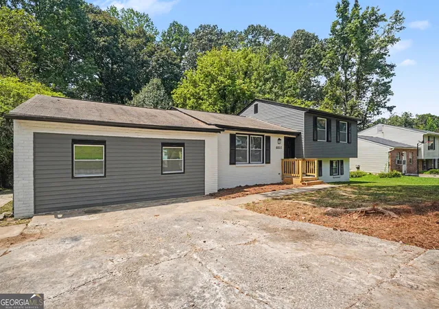 Photo 2 of Single family home for sale at 6855 Kimberly Ml Rd, Atlanta, GA 30349 | MLS# 10836692 | Listing updated on 2026-09-14