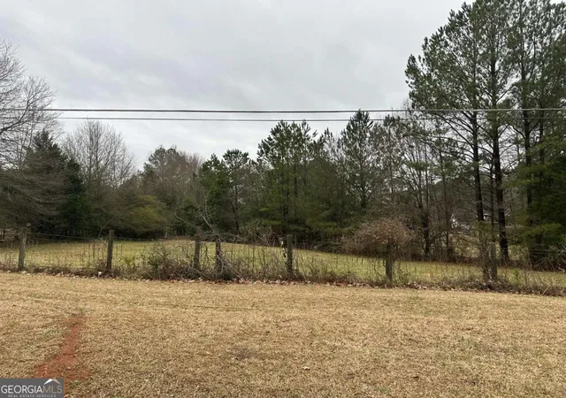2nd image of 1975 Flat Shoals Rd Se, Conyers, GA 30013 | MLS# 10796866