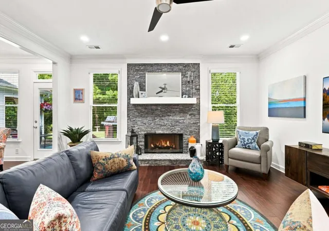 Photo 2 of Sale Pending at 2890 Sandtown Pl Ct Sw, Marietta, GA 30064 | MLS# 10828272 | Listing updated on 2026-08-31