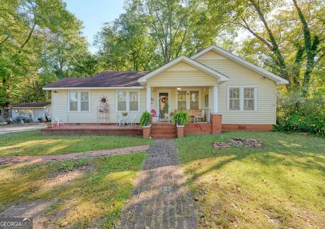 Photo 1 of Sale Pending at 4334 E Cherokee Dr, Canton, GA 30115 | MLS# 10873154 | Listing updated on 2026-10-26