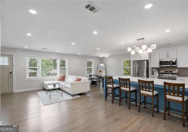 Photo 1 of Single family home for sale at 2353 Larchwood Rd, Atlanta, GA 30310 | MLS# 10822627 | Listing updated on 2026-08-24