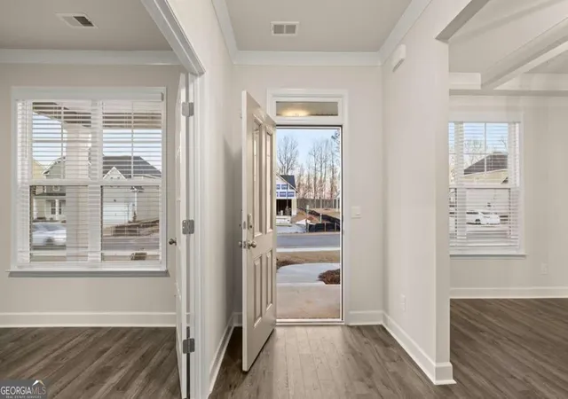 Photo 3 of Single family home for sale at 490 Beachview Rd, Hampton, GA 30228 | MLS# 10773112 | Listing updated on 2026-09-09