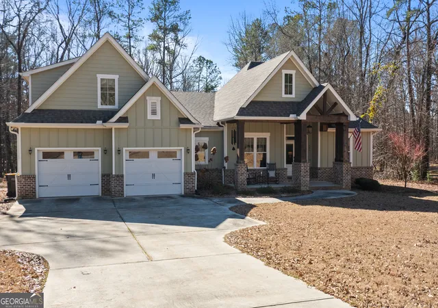 Photo 1 of Sale Pending at 180 Alford Dr, Fayetteville, GA 30215 | MLS# 10673802 | Listing updated on 2026-04-23