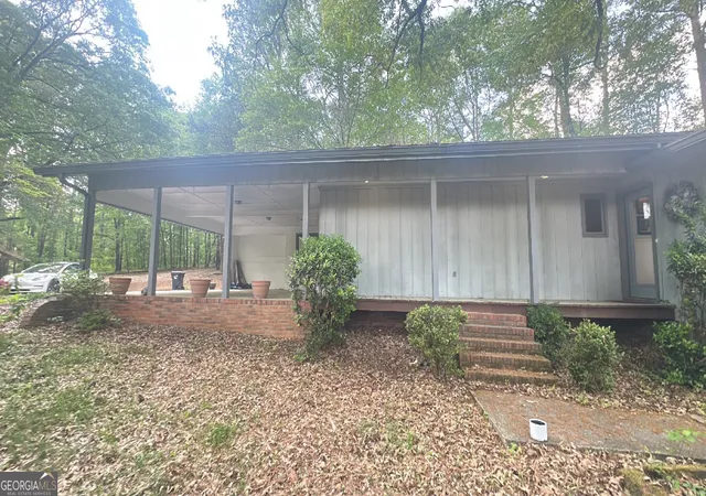 Photo 1 of Sale Pending at 1988 Rockdale Cir, Snellville, GA 30078 | MLS# 10757547 | Listing updated on 2026-08-03