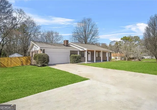 Photo 1 of Single family home for sale at 897 Marie Ln Sw, Conyers, GA 30094 | MLS# 10821502 | Listing updated on 2026-09-08