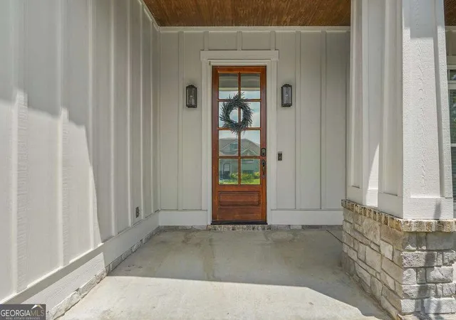Photo 3 of Single family home for sale at 301 Findley Chase Ln, Tifton, GA 31794 | MLS# 10828127 | Listing updated on 2026-10-03