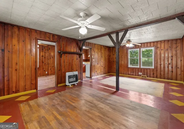 Photo 3 of Single family home for sale at 1374 Clem Lowell Rd, Carrollton, GA 30116 | MLS# 10805725 | Listing updated on 2026-07-29