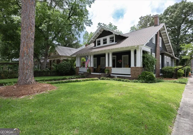 Photo 3 of Single family home for sale at 211 Oak Haven Ave, Macon, GA 31204 | MLS# 10770276 | Listing updated on 2026-08-27