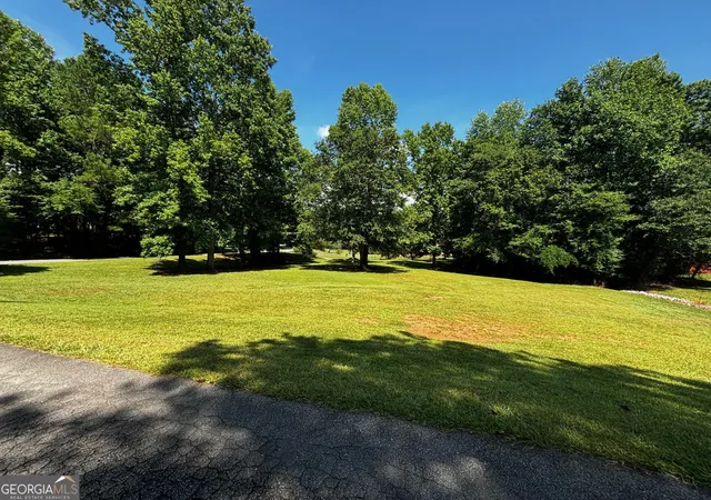 Photo 3 of Single family home for sale at 116 Valley View Dr, Maysville, GA 30558 | MLS# 10655262 | Listing updated on 2026-09-07