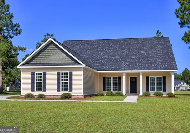 Homes for sale in Ellabell, GA | 225 Alcovy Cir, Ellabell, GA 31308 | MLS# 10797736