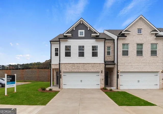 1st image of 851 Eagle Ave, Riverdale, GA 30296 | MLS# 10814708