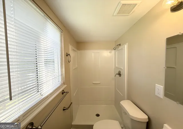 9th image of 2039 Raintree Pl, Lithonia, GA 30058 | MLS# 10778264