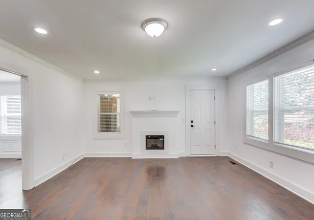Photo 4 of Single family home for sale at 170 Shields St, Winder, GA 30680 | MLS# 10816056 | Listing updated on 2026-09-23