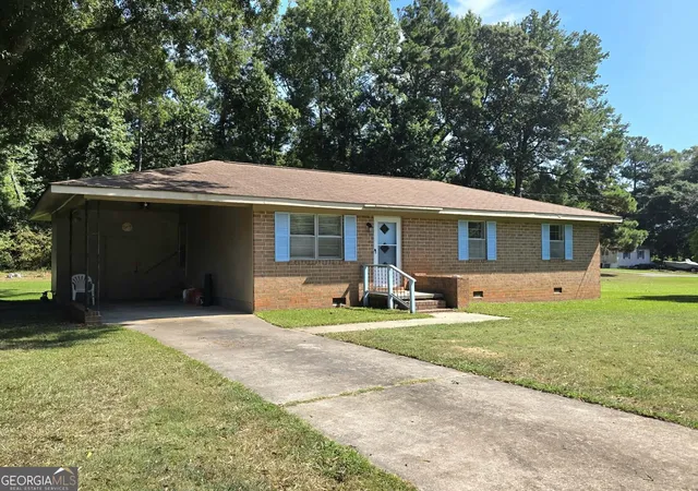 Photo 3 of Single family home for sale at 211 Wheeless Rd, Thomaston, GA 30286 | MLS# 10828152 | Listing updated on 2026-09-09